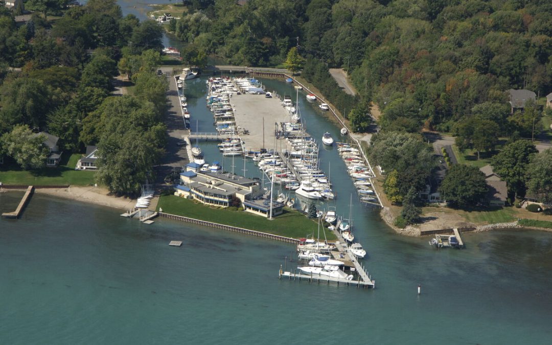 Unveiling the Charm of Grosse Ile Yacht Club: A Haven for Boaters and More