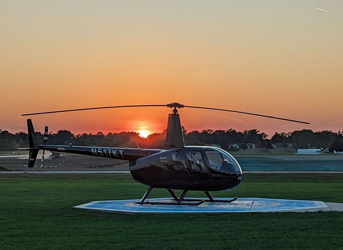 Maxflight Helicopter Rides: A Unique Holiday Experience in Grosse Ile